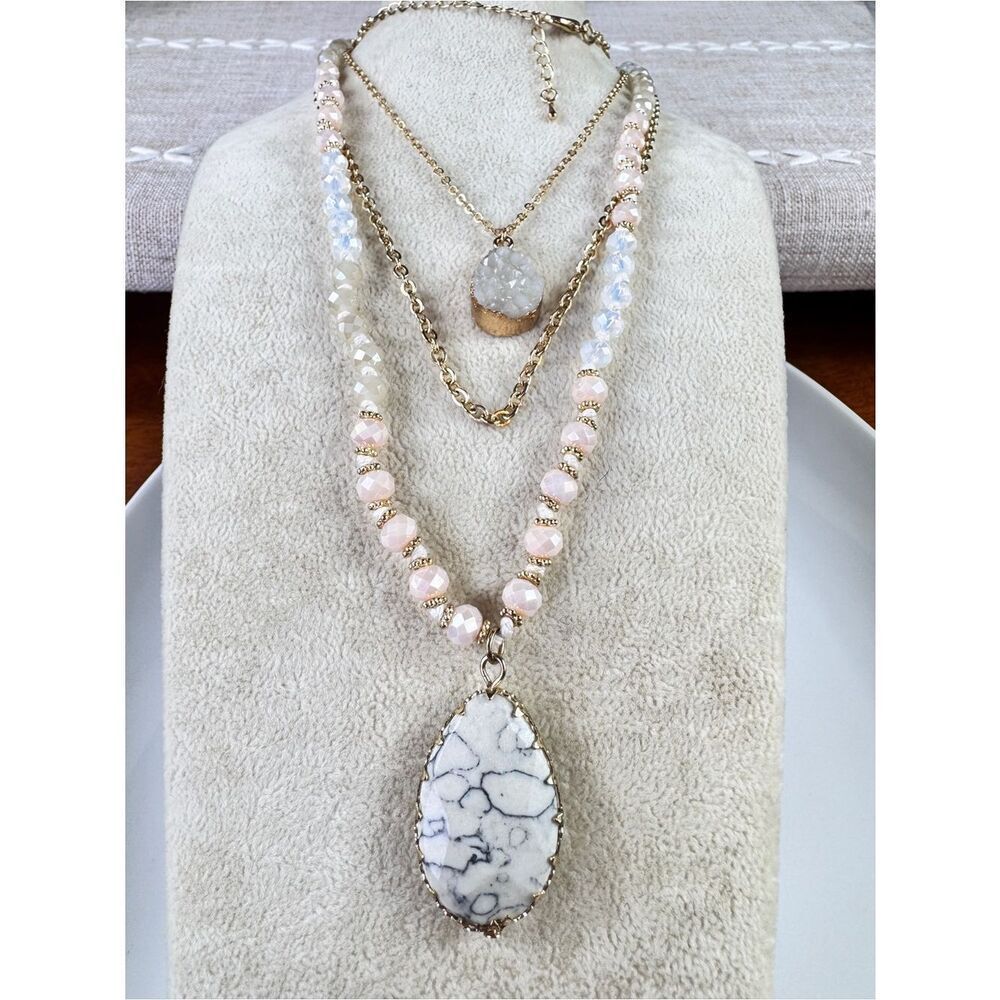 Gold-Tone Layered Necklace with Pink Beads and White Marbled Teardrop Pendant